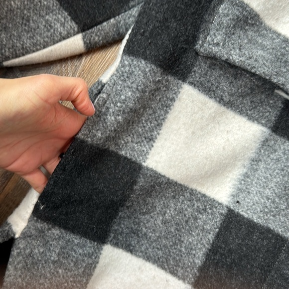 Checkered jacket from Abercrombie - shacket - Picture 4 of 5